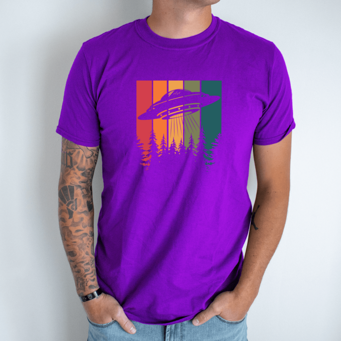 Unisex marškinėliai su spauda „NSO saulėlydis“ - Image 3