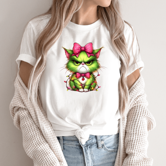 Unisex marškinėliai su spauda „Katė Grinčas“ - Image 2