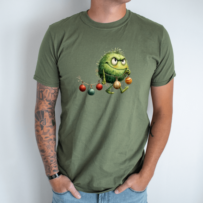 Unisex marškinėliai su spauda „Kalėdų vagis“ - Image 2