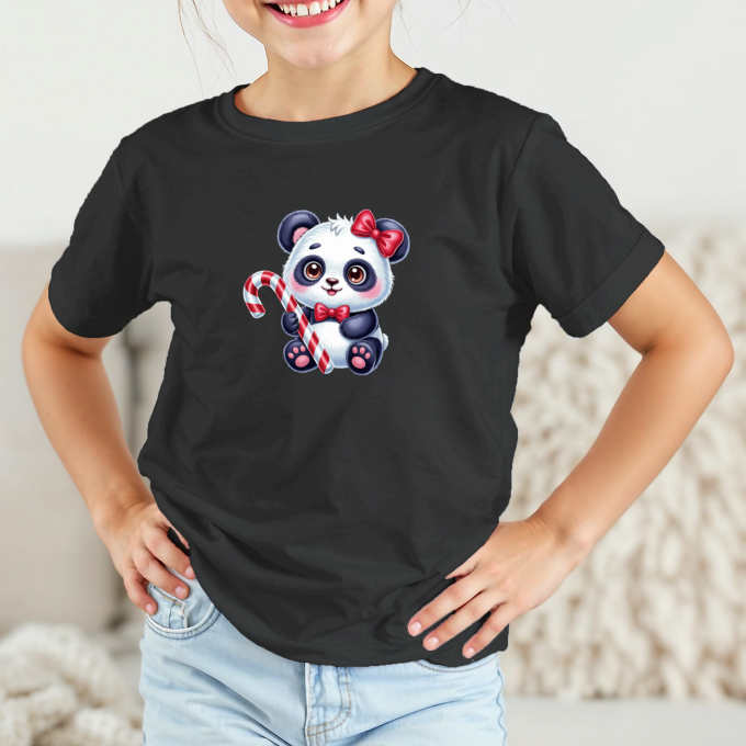 Vaikiški marškinėliai su spauda „Kalėdinė panda“ - Image 3