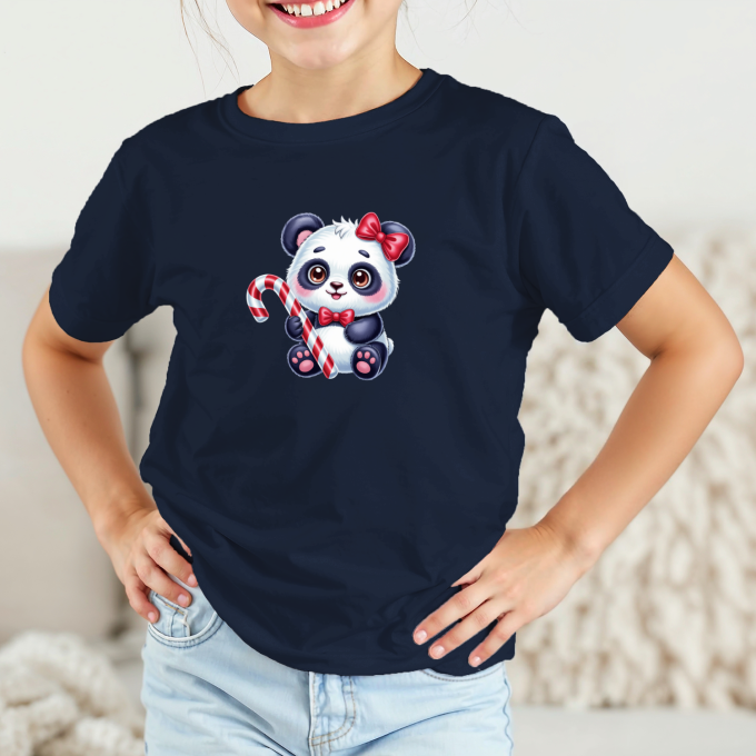 Vaikiški marškinėliai su spauda „Kalėdinė panda“ - Image 2