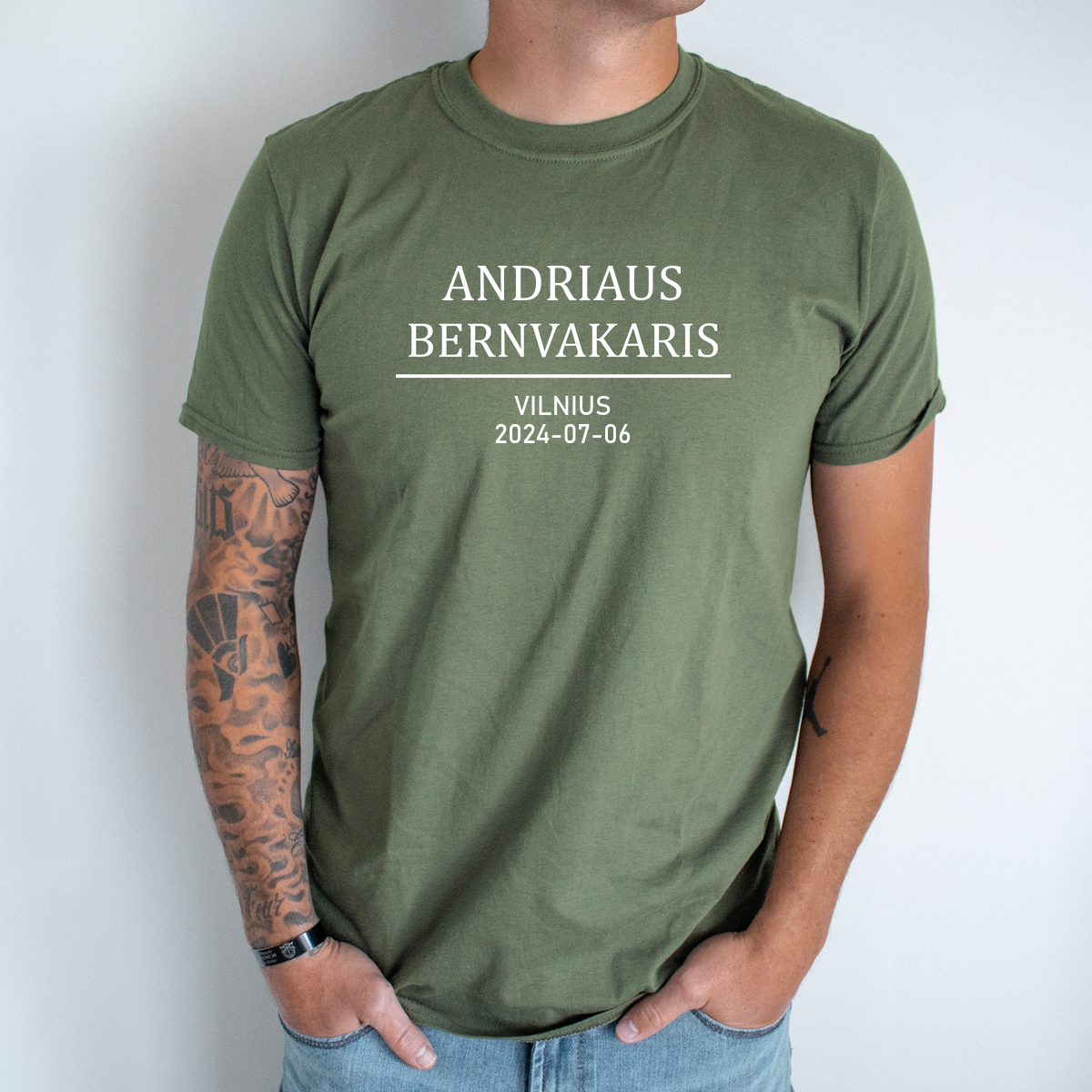 Bernvakario marškinėliai „Jaunikio vardas“ – Chaki