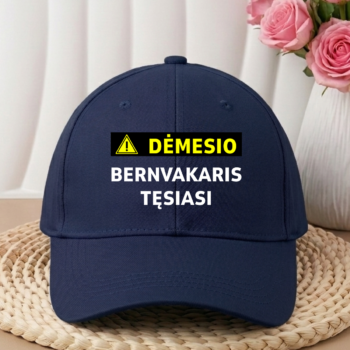 Kepurė „Dėmesio!